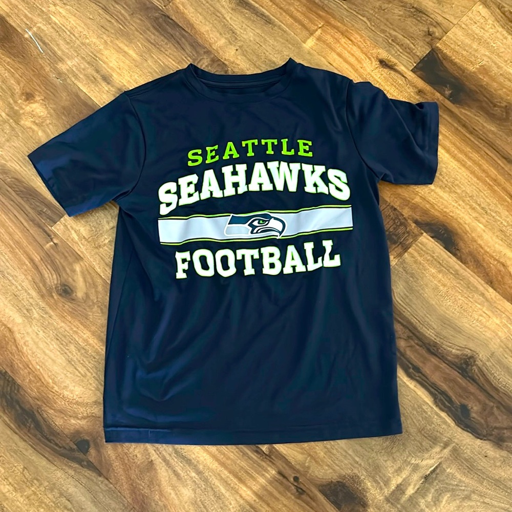 Seahawks drifit boys medium 8 t shirt